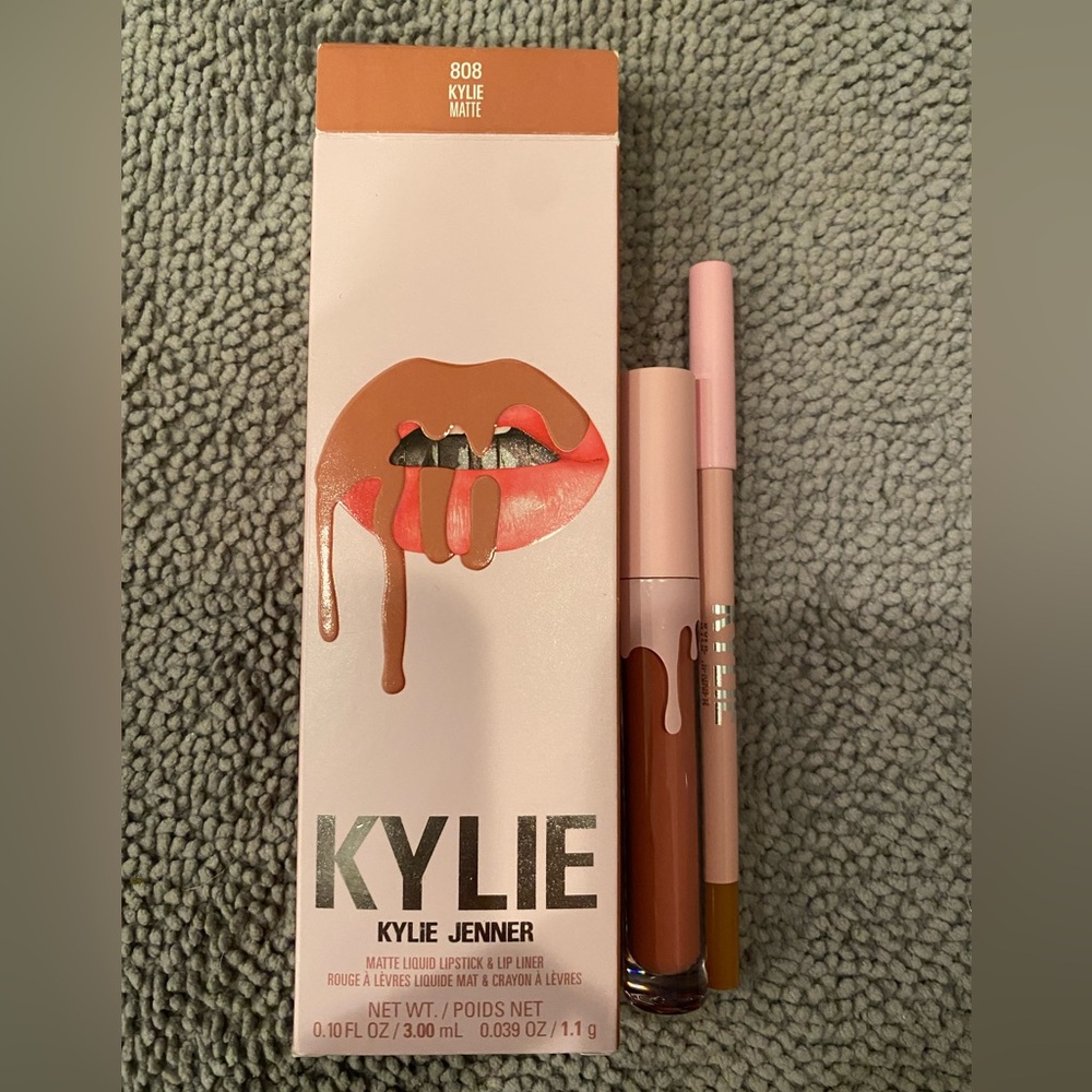 Kylie Cosmetics Lip Kit MATTE #808 In KYLIE shade: soft dusty rose